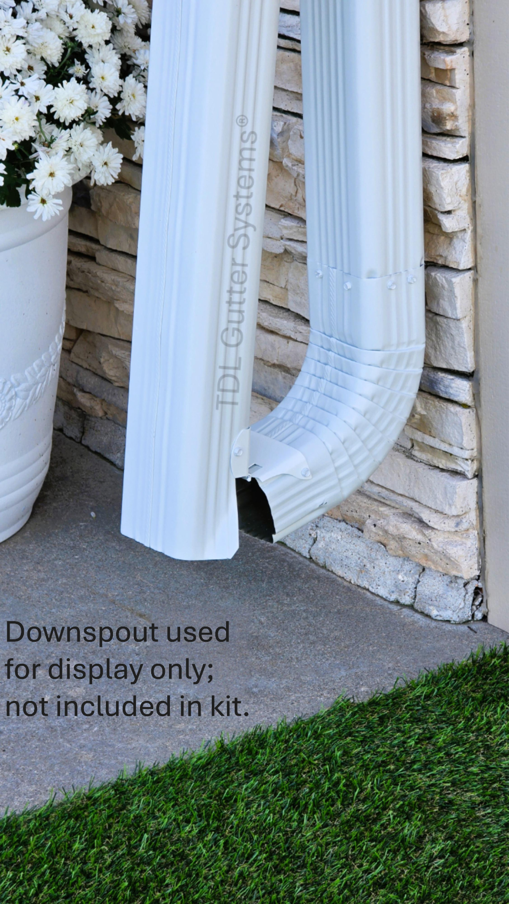 Magnetic Downspout Retention Clip With Steel Hinge